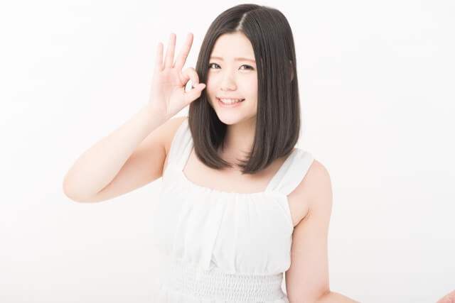 OKをする女性