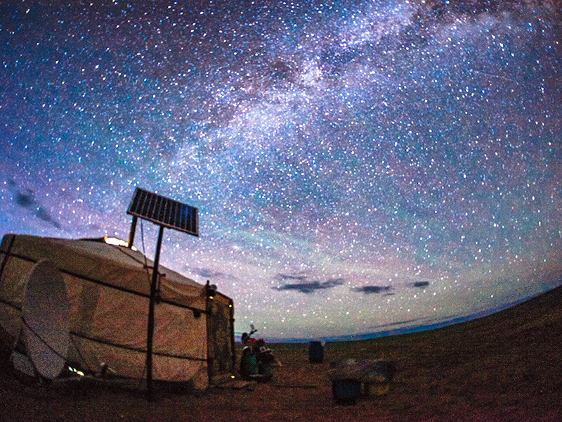 ゴビ砂漠の星空