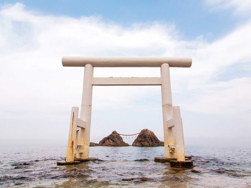糸島の夫婦岩
