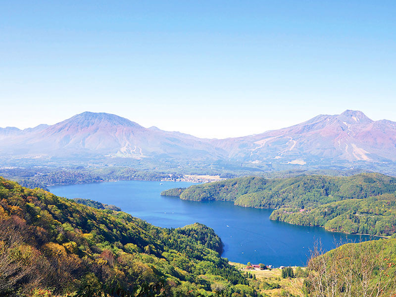 信州野尻湖と北信5岳の秋 黒姫山 妙高山 戸隠山 飯綱山 斑尾山