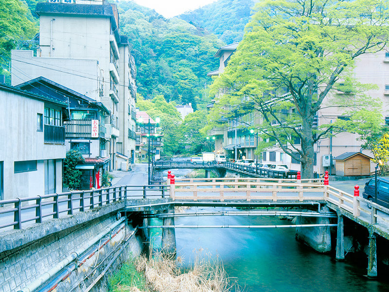 東山温泉