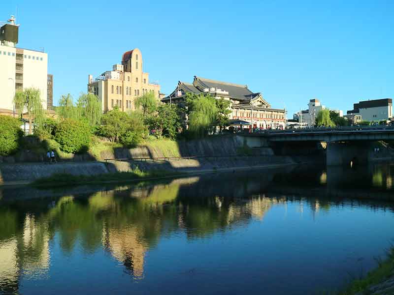 鴨川