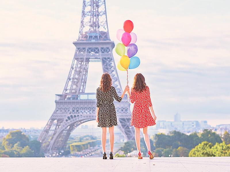 女子旅 エッフェル塔