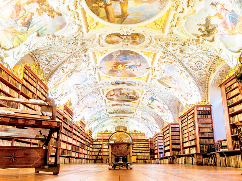 チェコ ストラホフ修道院図書館