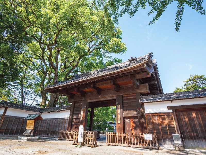 川園 黒門 大名庭園