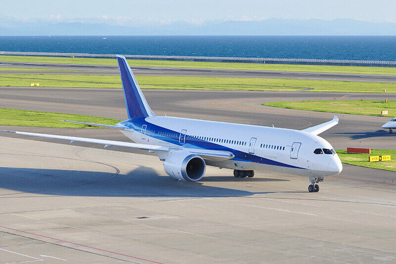 セントレアの飛行機の画像