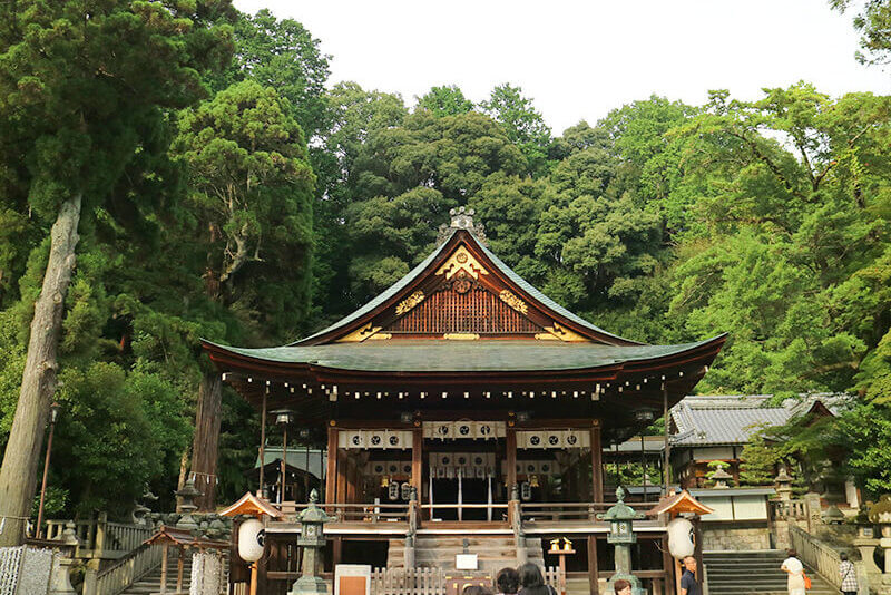 日牟禮八幡宮