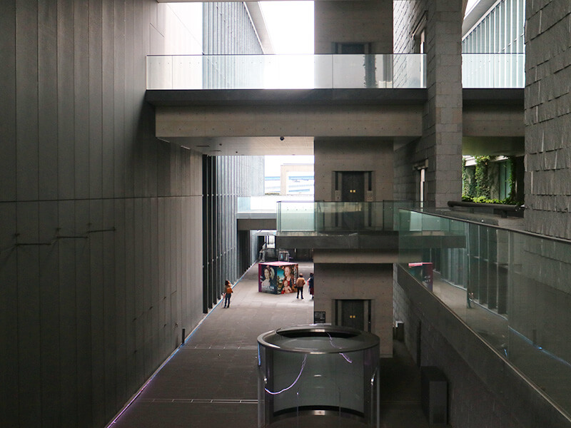 兵庫県立美術館