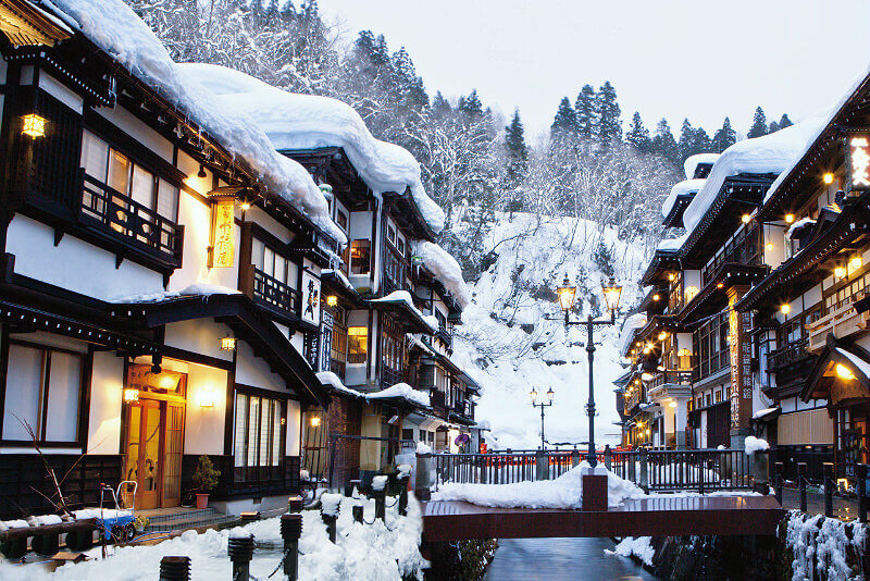 銀山温泉
