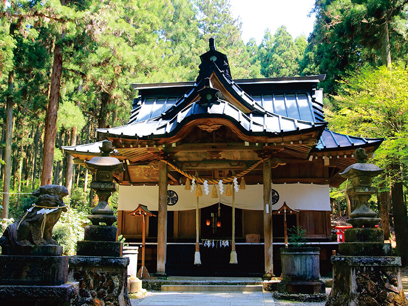 御岩神社