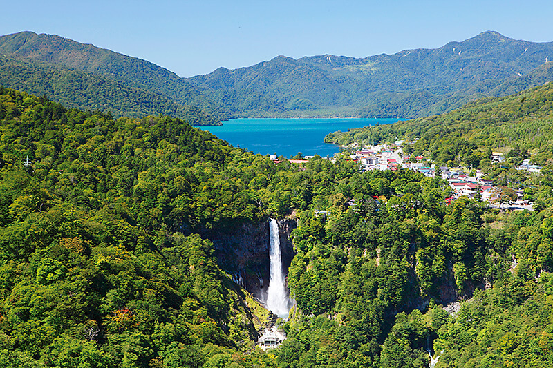 華厳の滝