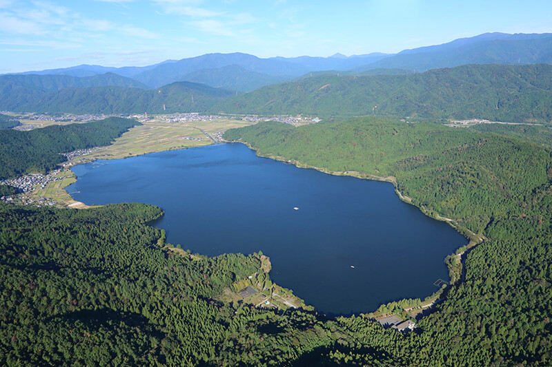 余呉湖