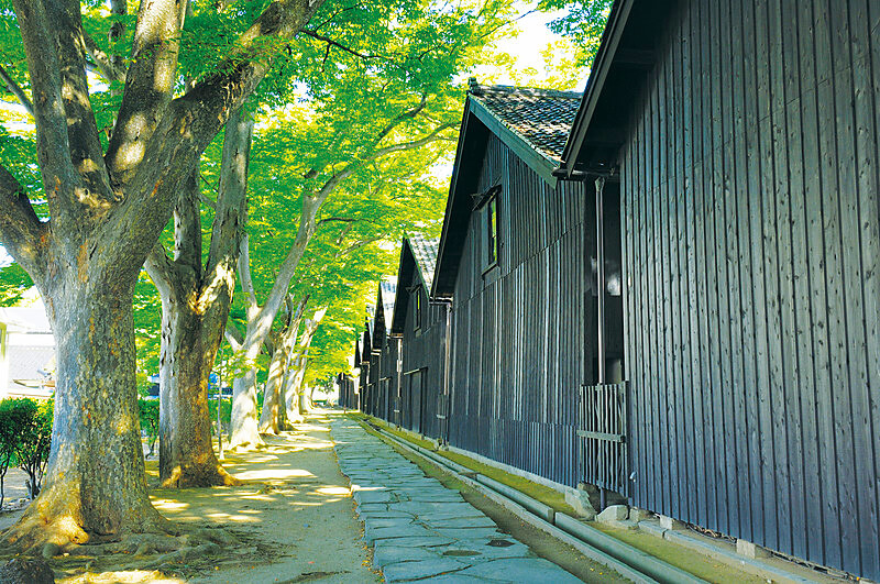 山居倉庫