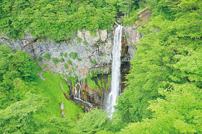 華厳の滝