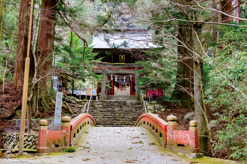 花園神社