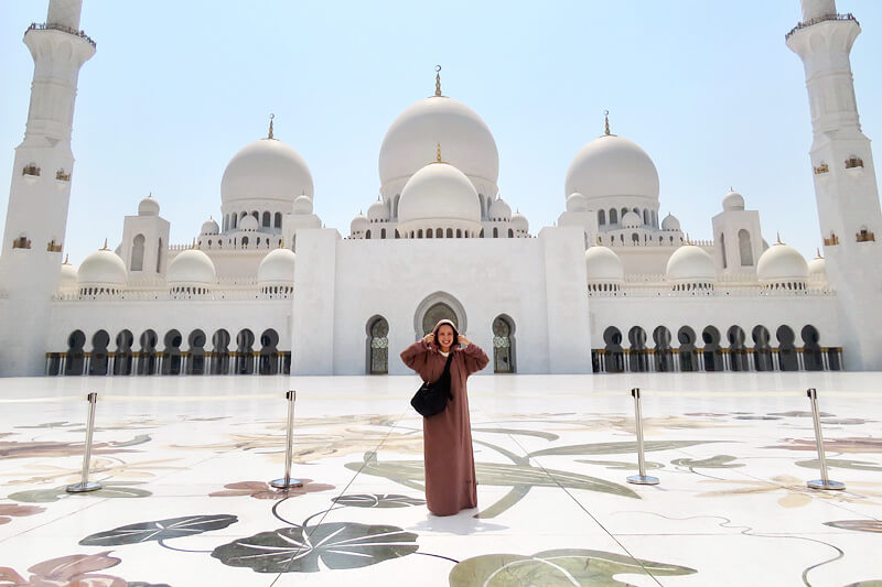 UAEに行ったら絶対訪れて欲しいスポット！アブダビのシェイク・ザイード・モスク！