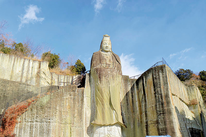 平和観音