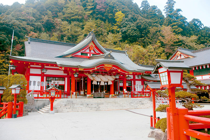 太鼓谷稲成神社 本殿