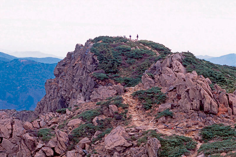 至仏山 山頂