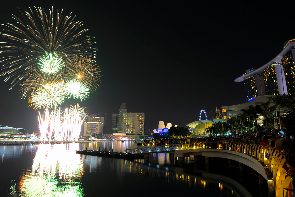 シンガポール  New Year Fireworks